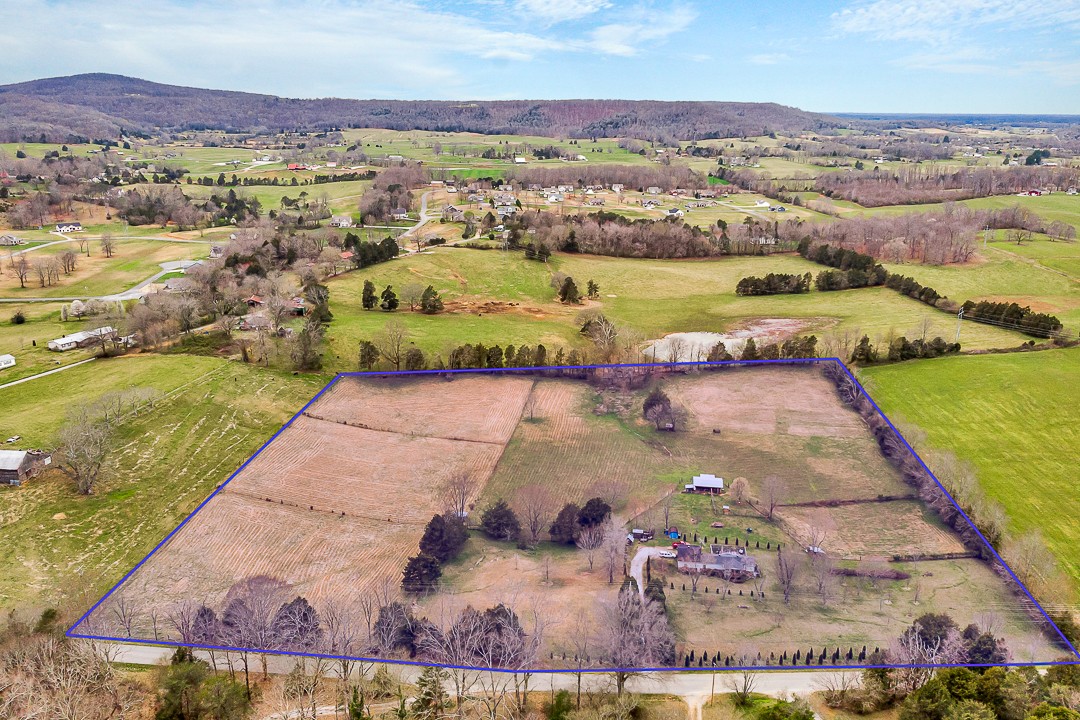 628 Sullivan Knowles Road Sparta, TN 38583 - Photo 6 of 50 Gallery Image 6