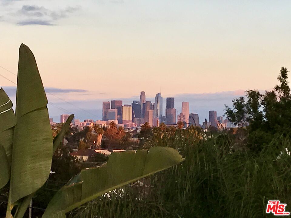 1203 South Rimpau Boulevard Los Angeles, CA 90019 - Photo 21 of 21 a view of a city