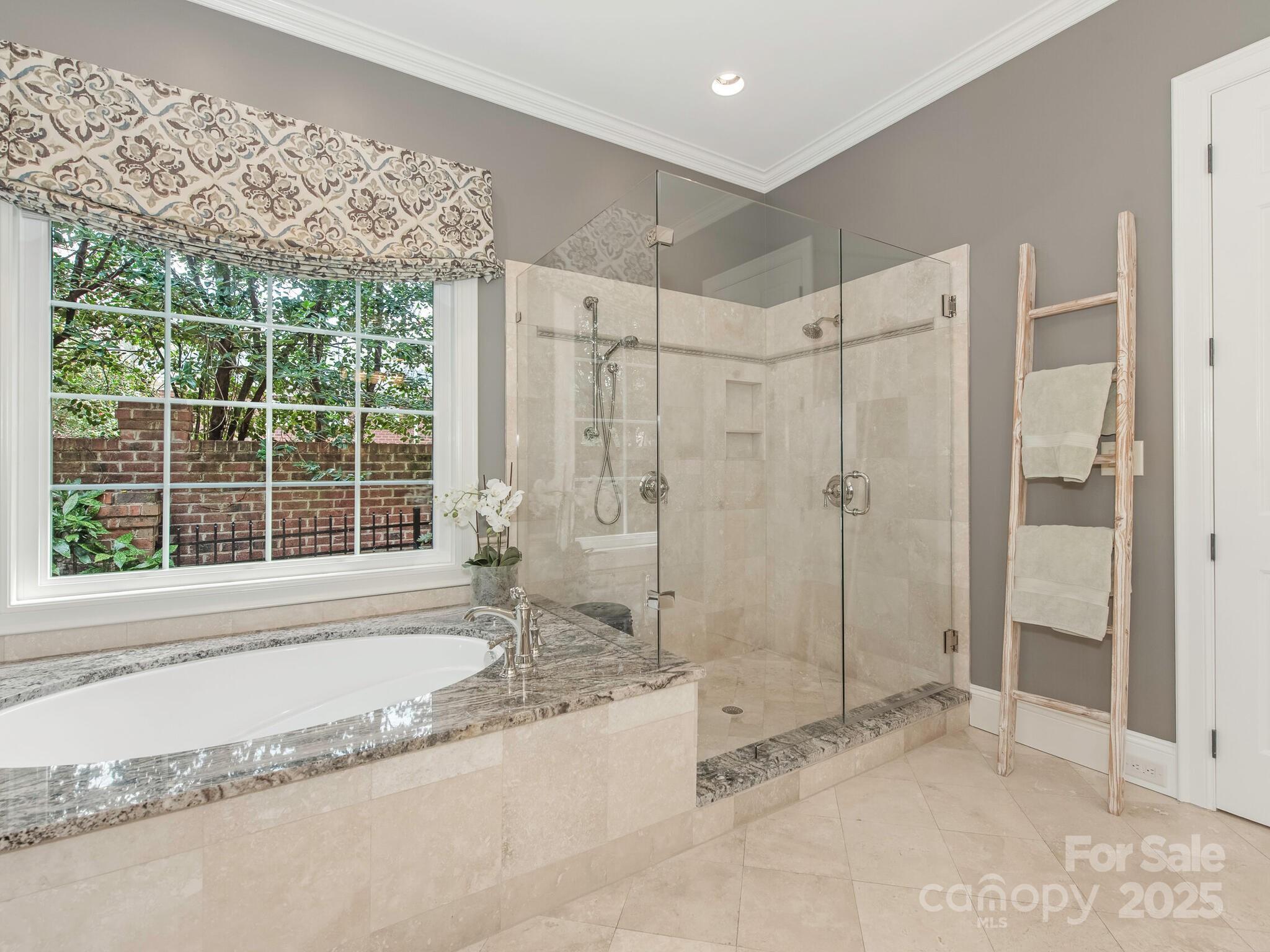 2021 Coniston Place Charlotte, NC 28207 - Photo 17 of 42