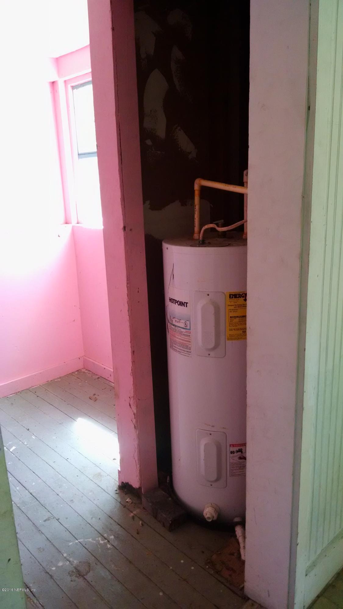 47 Limann Road Jacksonville, FL 32234 - Photo 18 of 19 water heater