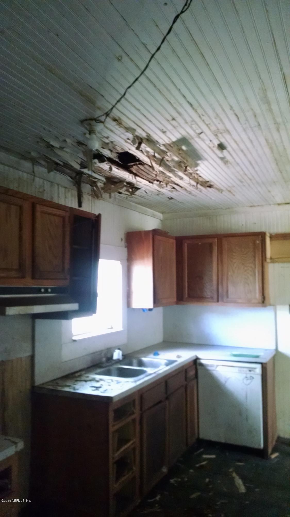 47 Limann Road Jacksonville, FL 32234 - Photo 10 of 19 kitchen 1