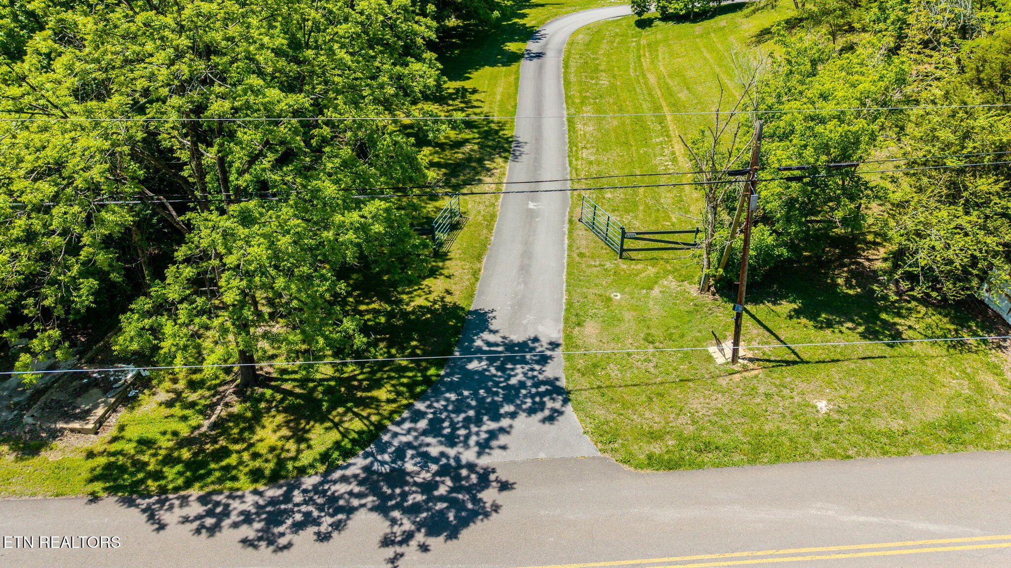 9703 Heiskell Road Heiskell, TN 37754 - Photo 55 of 56 24-web-or-mls-DJI_20260508141933_0217_D