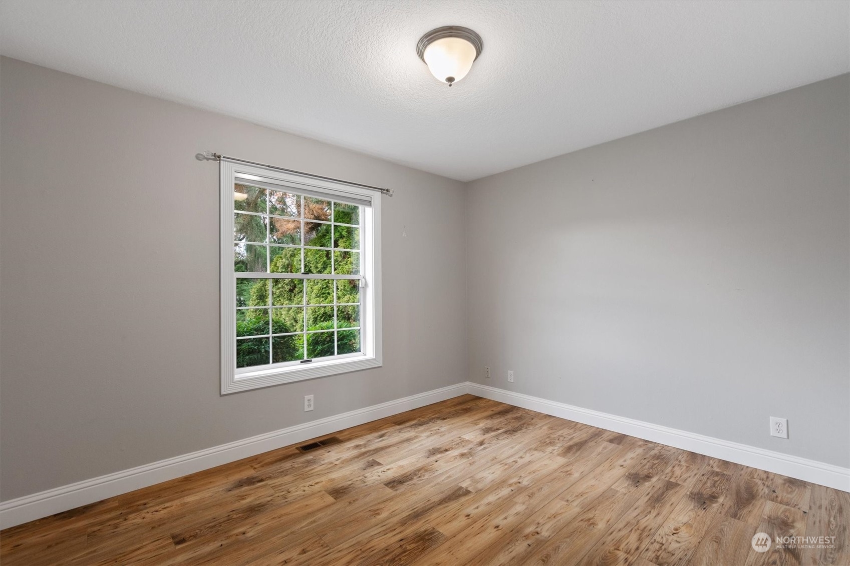 2404 50th Avenue Longview, WA 98632 - Photo 27 of 37