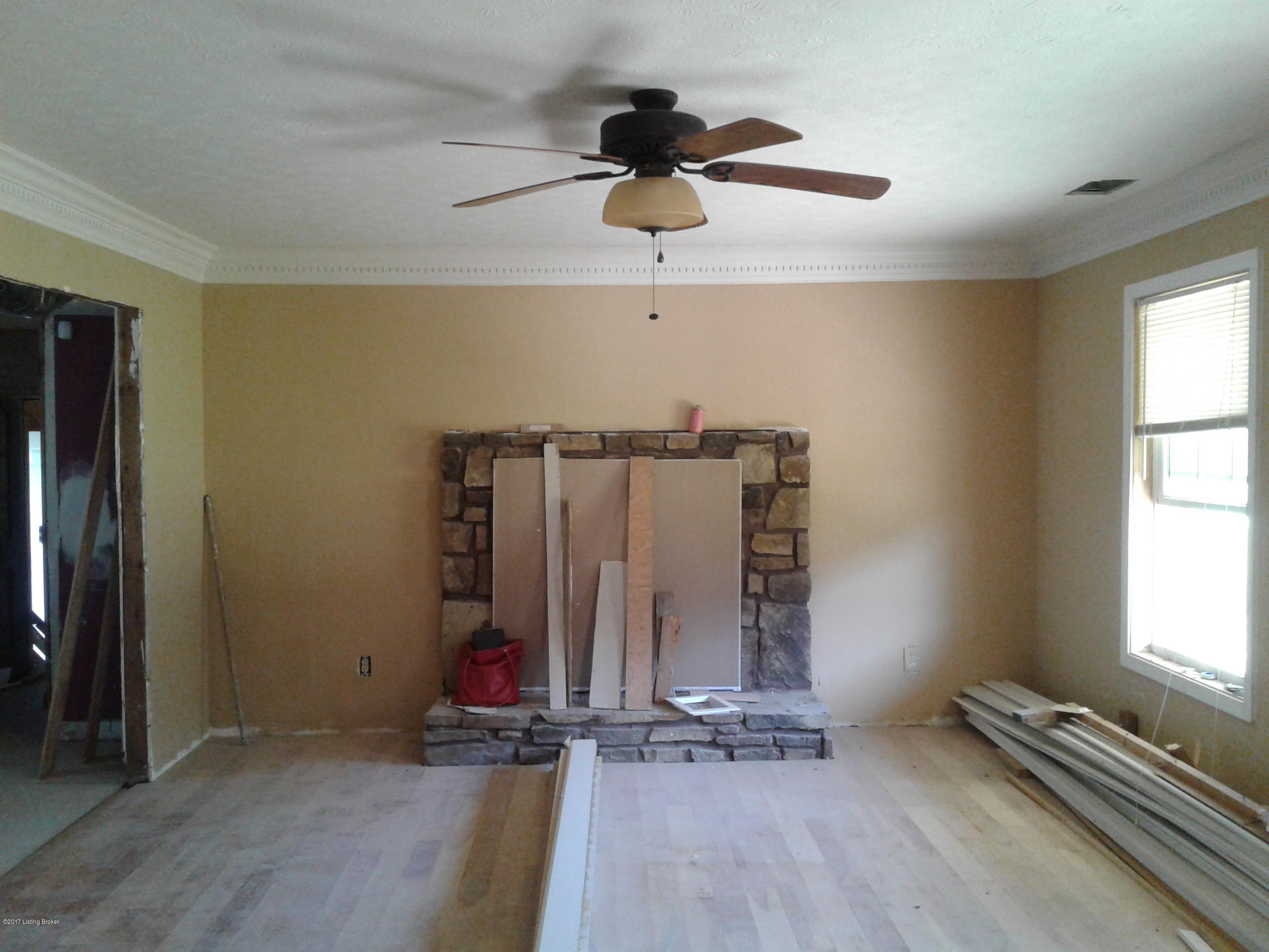 5599 Knob Creek Road Brooks, KY 40109 - Photo 5 of 15 Living Room