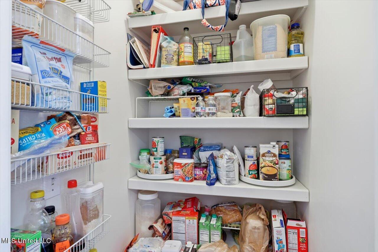 116 Shenandoah Estates Circle Brandon, MS 39047 - Photo 17 of 38 17-116 Shenandoah Estates Cir _ Home Tou