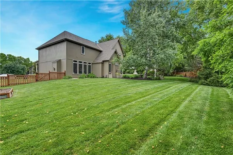 $785,000 | 5609 Roundtree Street, Shawnee, KS 66226