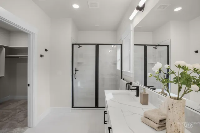 $558,900 | 1696 East Grayson Street, Meridian, ID 83642