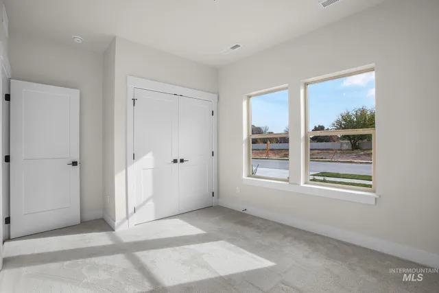 $558,900 | 1696 East Grayson Street, Meridian, ID 83642