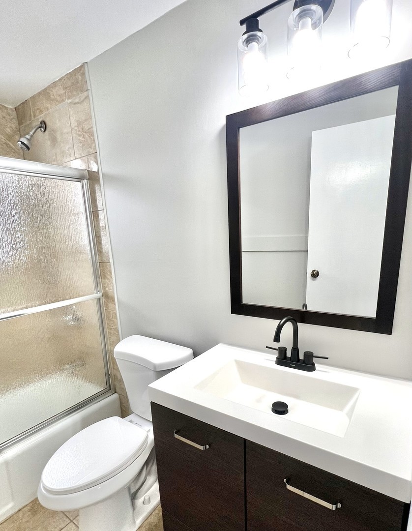 1355 Abbott Drive, Unit 3 Elgin, IL 60123 - Photo 9 of 9