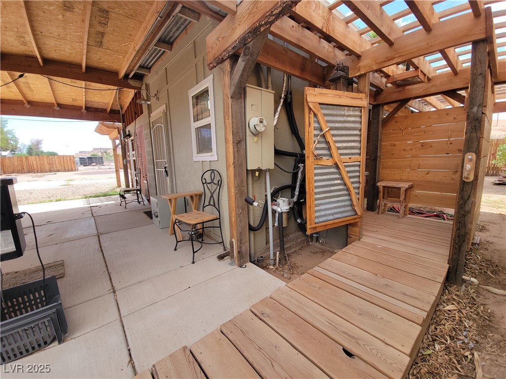 542 Bonelli Overton, NV 89040 - Photo 17 of 35 Outdoor shower