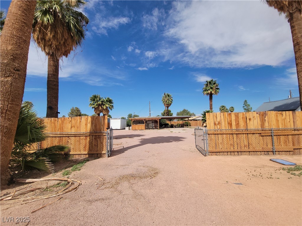 542 Bonelli Overton, NV 89040 - Photo 32 of 35