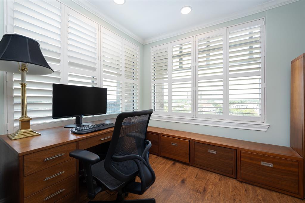 3525 Turtle Creek Boulevard, Unit 11D Dallas, TX 75219 - Photo 17 of 40