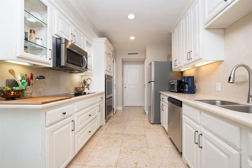 3525 Turtle Creek Boulevard, Unit 11D Dallas, TX 75219 - Photo 7 of 40