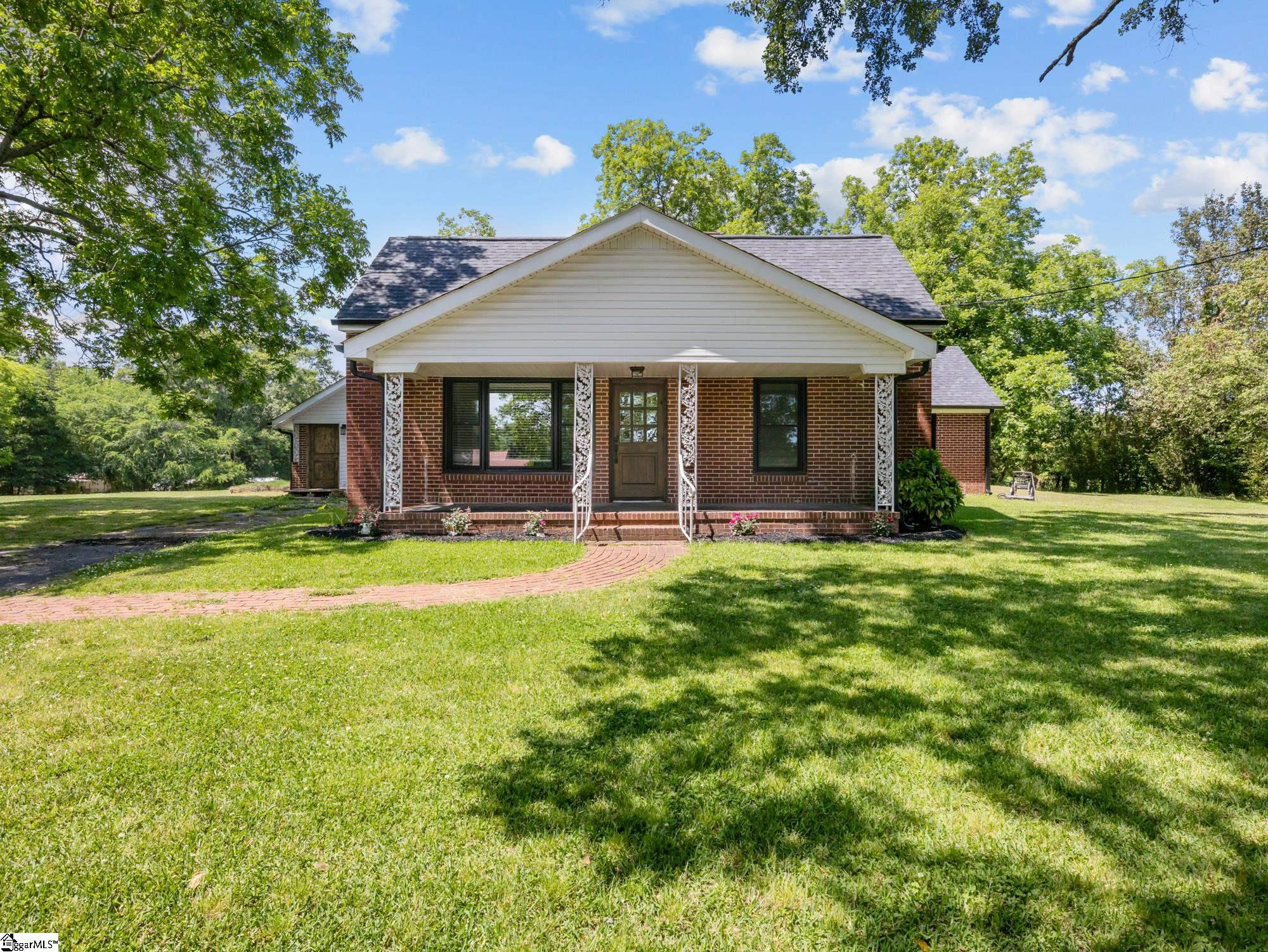 1125 Friendship Road Seneca, SC 29678 - Photo 2 of 45