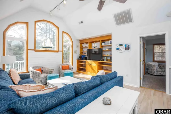 $999,000 | 1120 Gray Court, Corolla, NC 27927