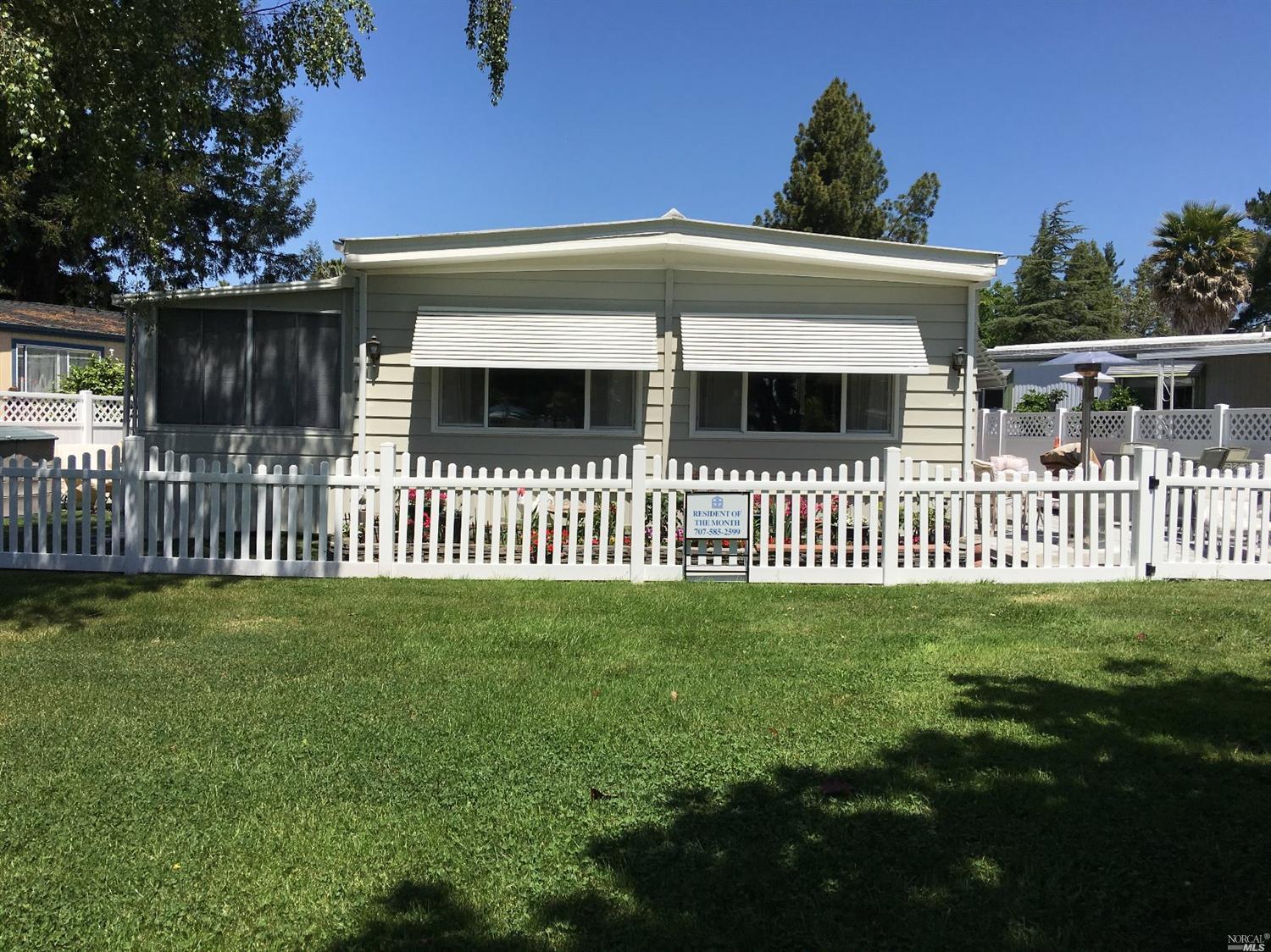 204 Apple Lane, Unit 204 Rohnert Park, CA 94928 - Photo 1 of 1 Gallery Image 1