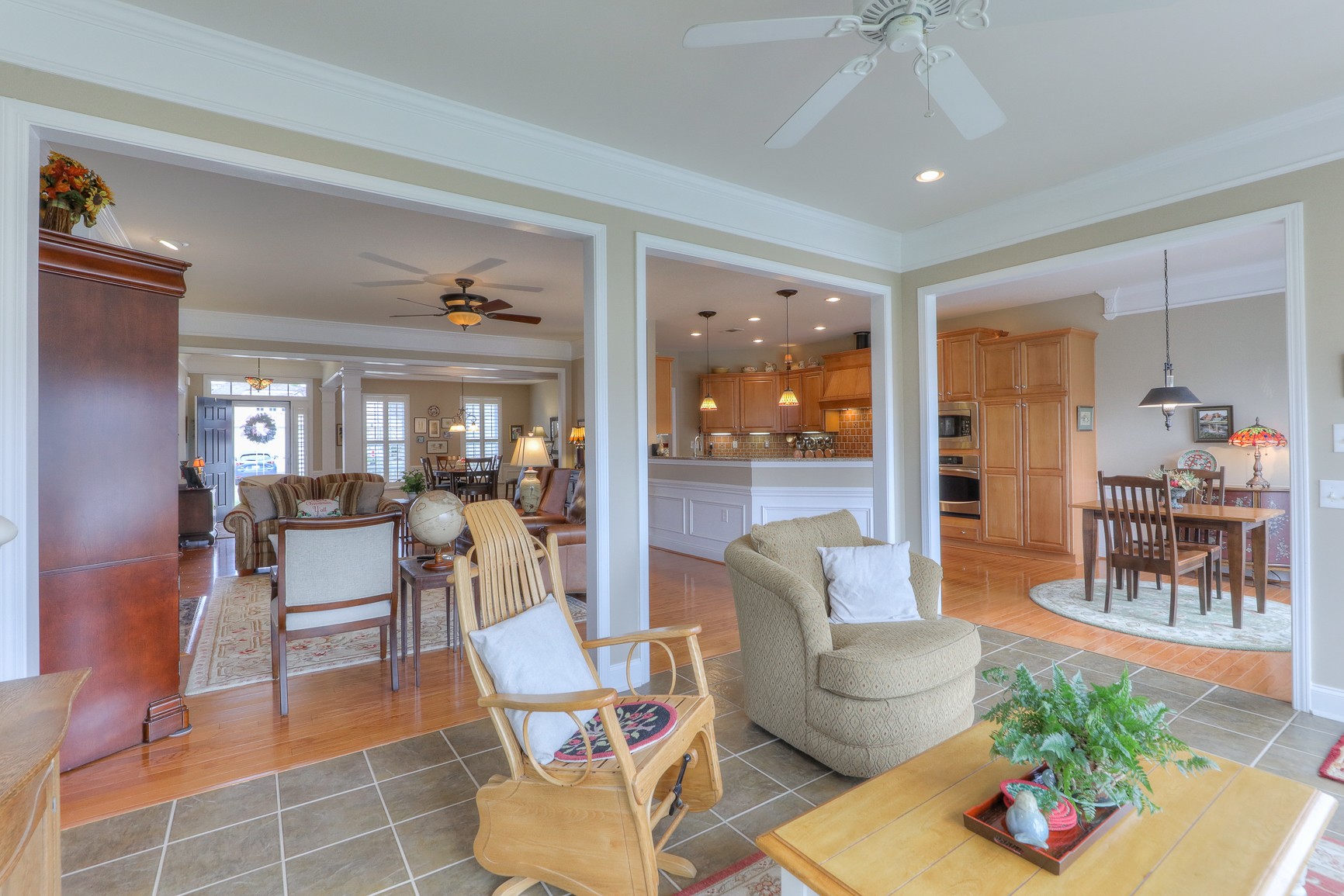 514 Bugler Road Mount Juliet, TN 37122 - Photo 18 of 45 a living room with furniture and a chandelier