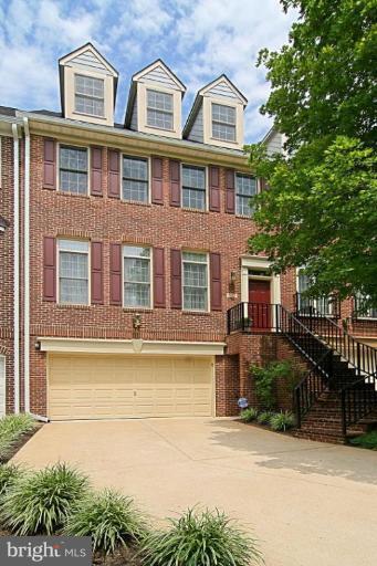 2128 21st Road North Arlington, VA 22201 - Photo 1 of 30 Exterior (Main)