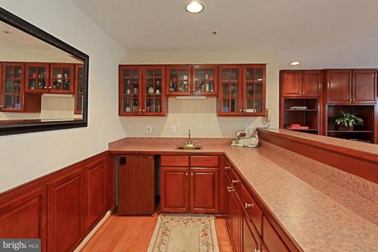 2128 21st Road North Arlington, VA 22201 - Photo 8 of 30 Recreation Room