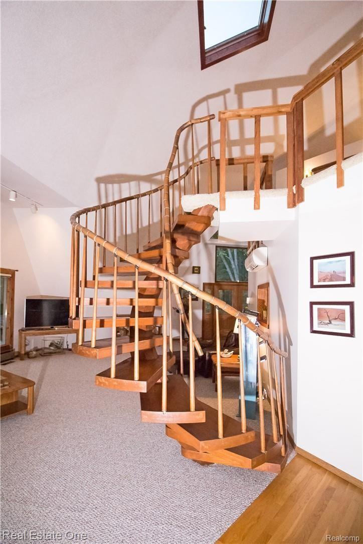 9254 Mabley Hill Road Fenton, MI 48430 - Photo 9 of 34 Main (3).jpg
