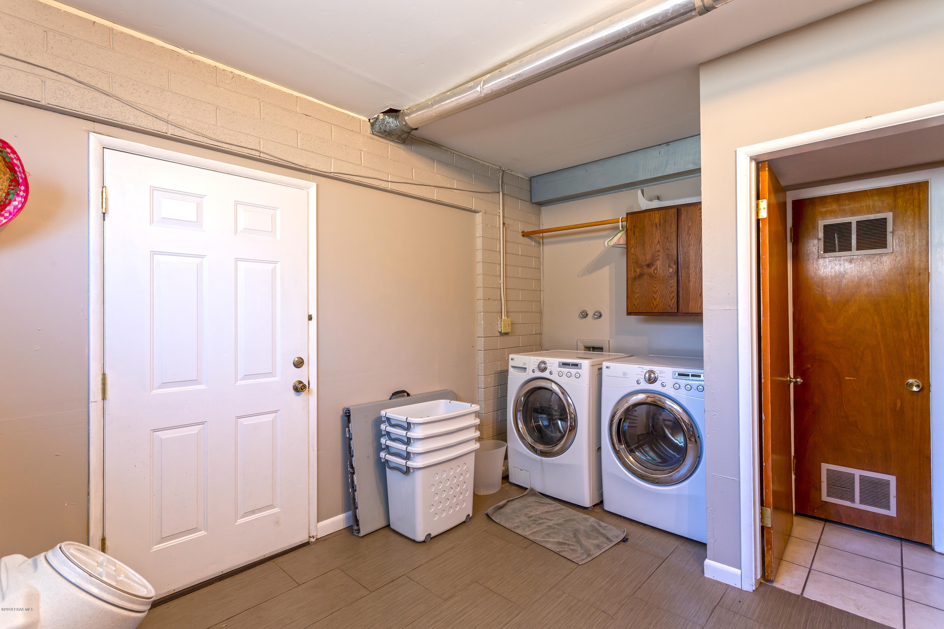 401 Canyon Springs Road Prescott, AZ 86303 - Photo 19 of 28 Laundry Room