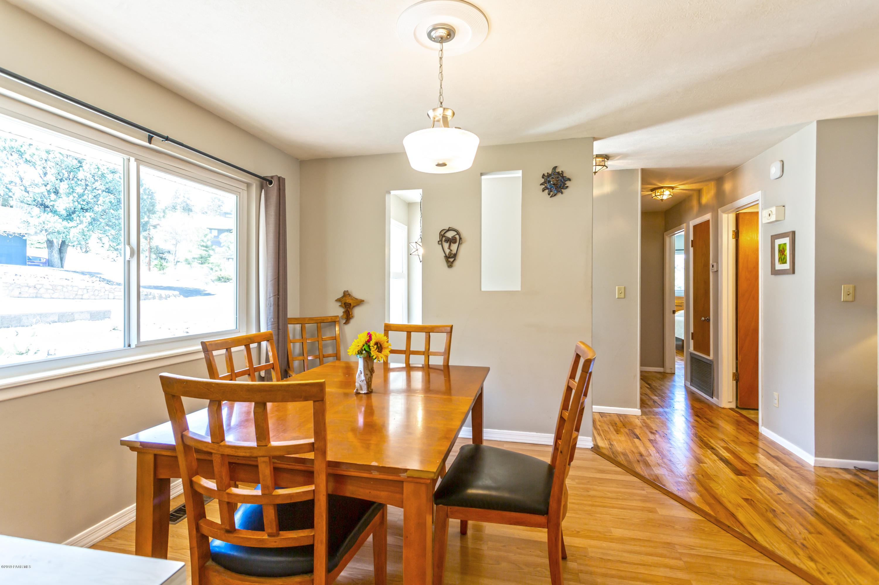 401 Canyon Springs Road Prescott, AZ 86303 - Photo 5 of 28 Dining Room