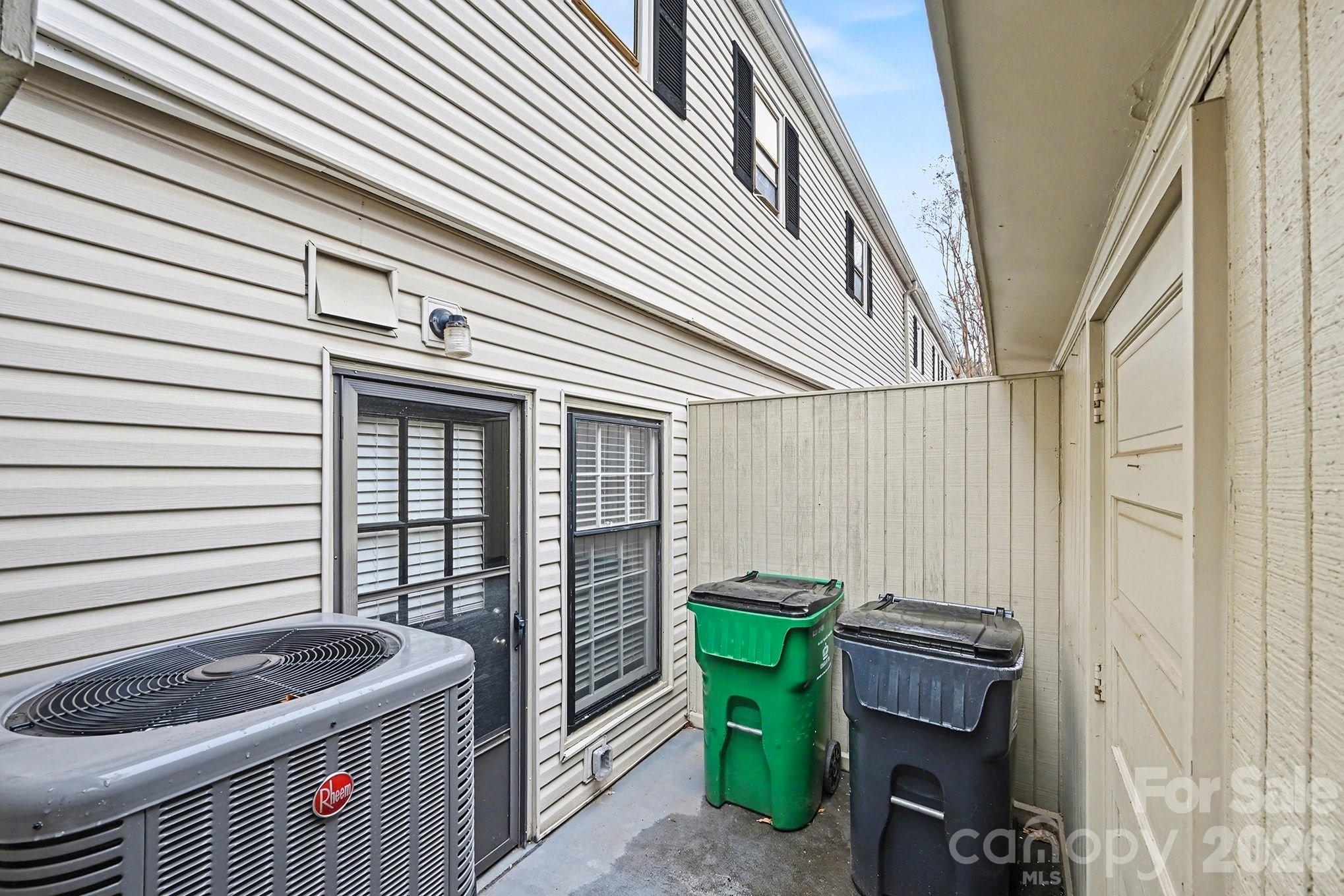 5947 Quail Hollow Road Charlotte, NC 28210 - Photo 23 of 27