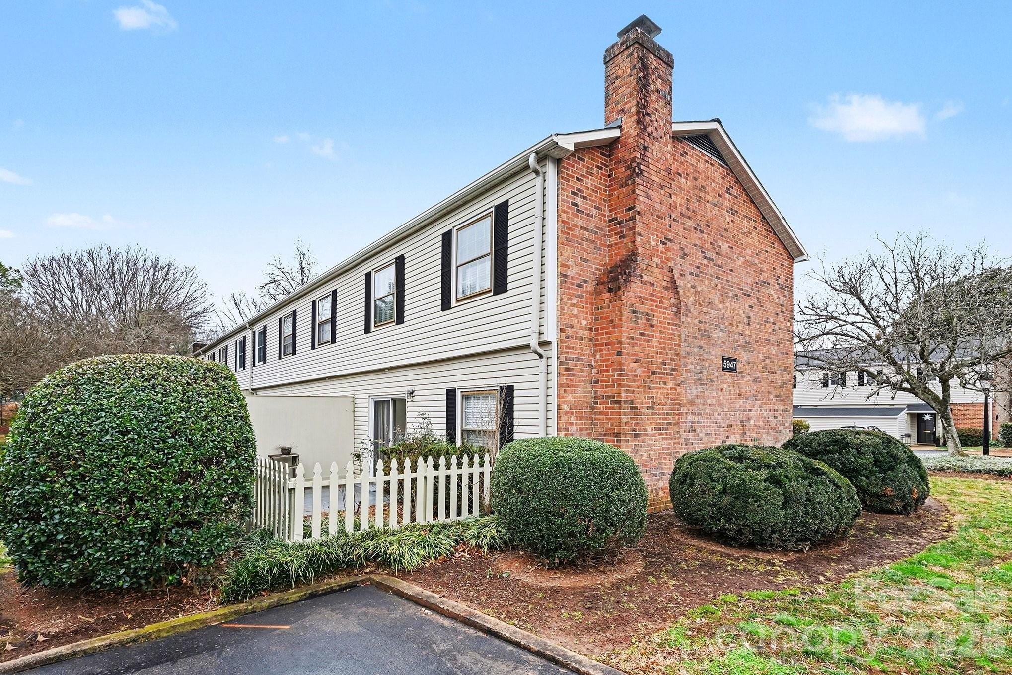 5947 Quail Hollow Road Charlotte, NC 28210 - Photo 26 of 27