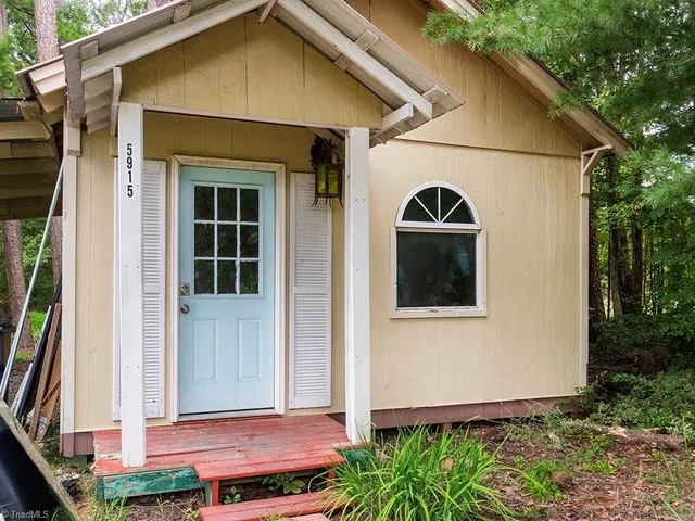 $250,000 | 5923 Wild Horse Canyon Road, Snow Camp, NC 27349