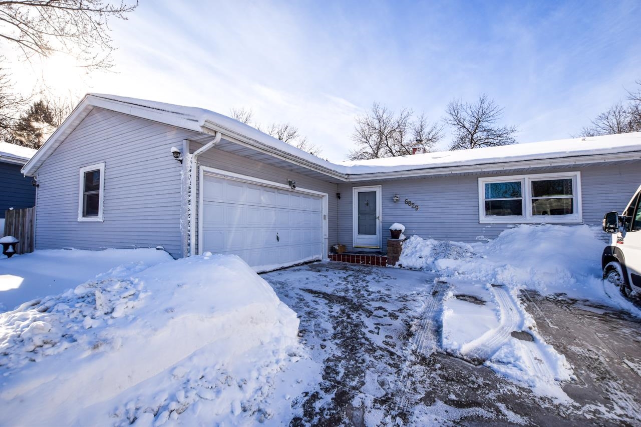 6829 Putnam Road Madison, WI 53711 - Photo 1 of 1