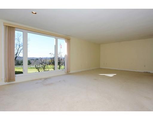 44 Hundreds Road Westborough, MA 01581 - Photo 19 of 30 Gallery Image 19