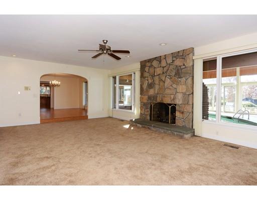 44 Hundreds Road Westborough, MA 01581 - Photo 8 of 30 Gallery Image 8