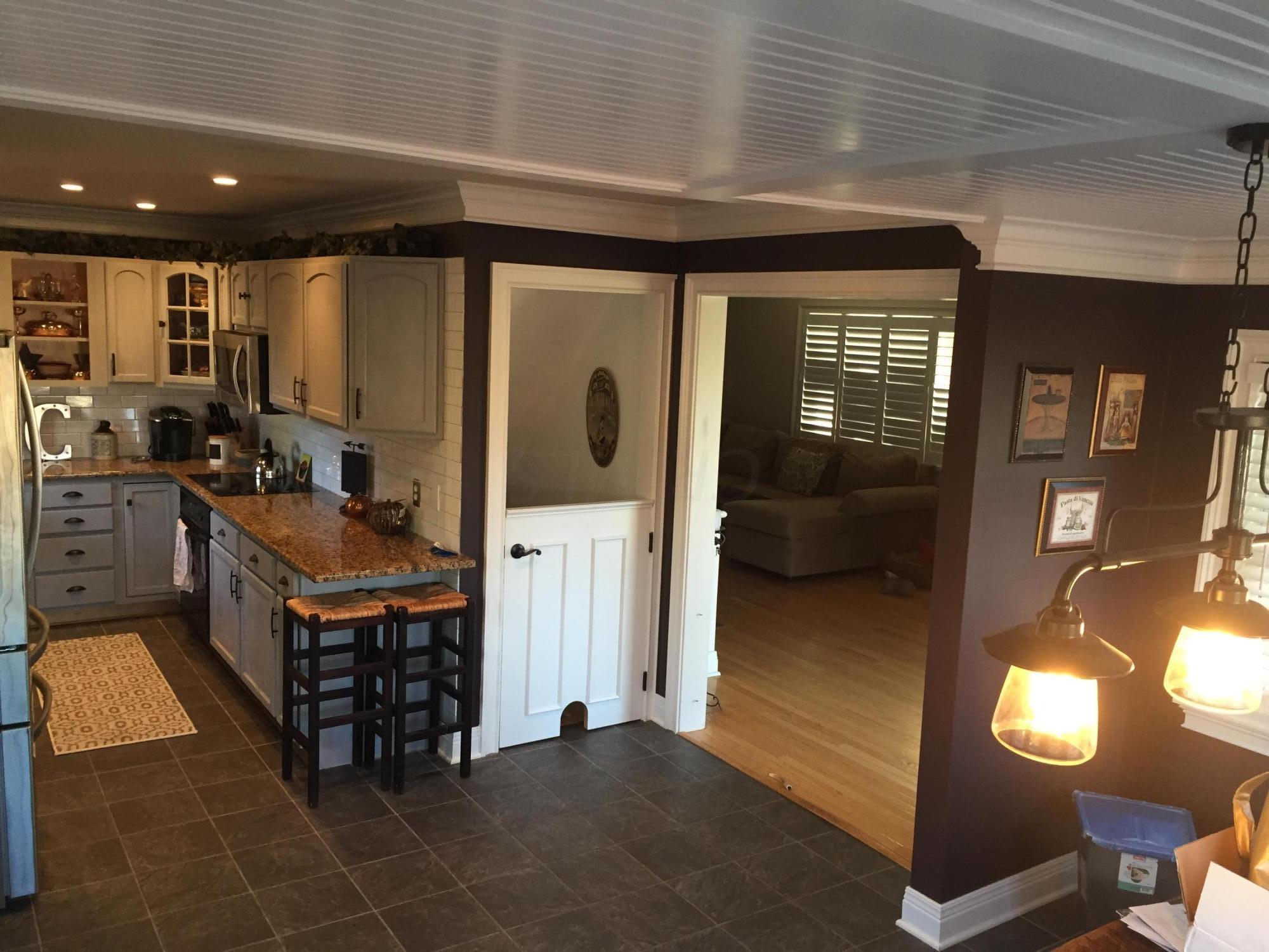 2596 Wickliffe Road Columbus, OH 43221 - Photo 7 of 16 Gallery Image 7