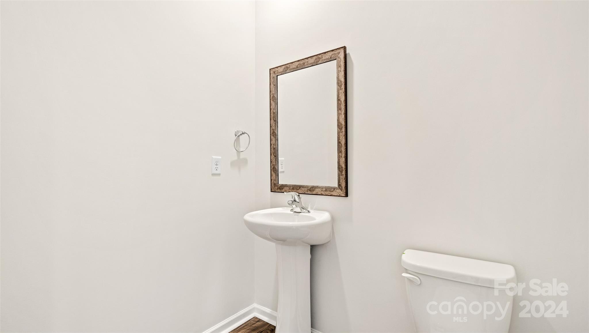 1227 Rutherford Street York, SC 29745 - Photo 7 of 26 Gallery Image 7