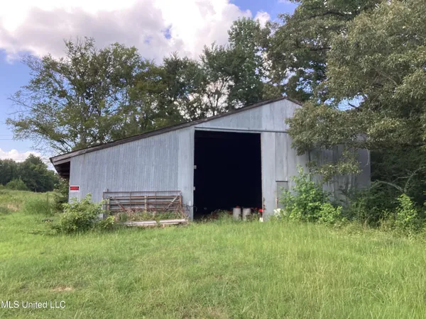 $198,720 | 207 Wallace Drive, Coldwater, MS 38618