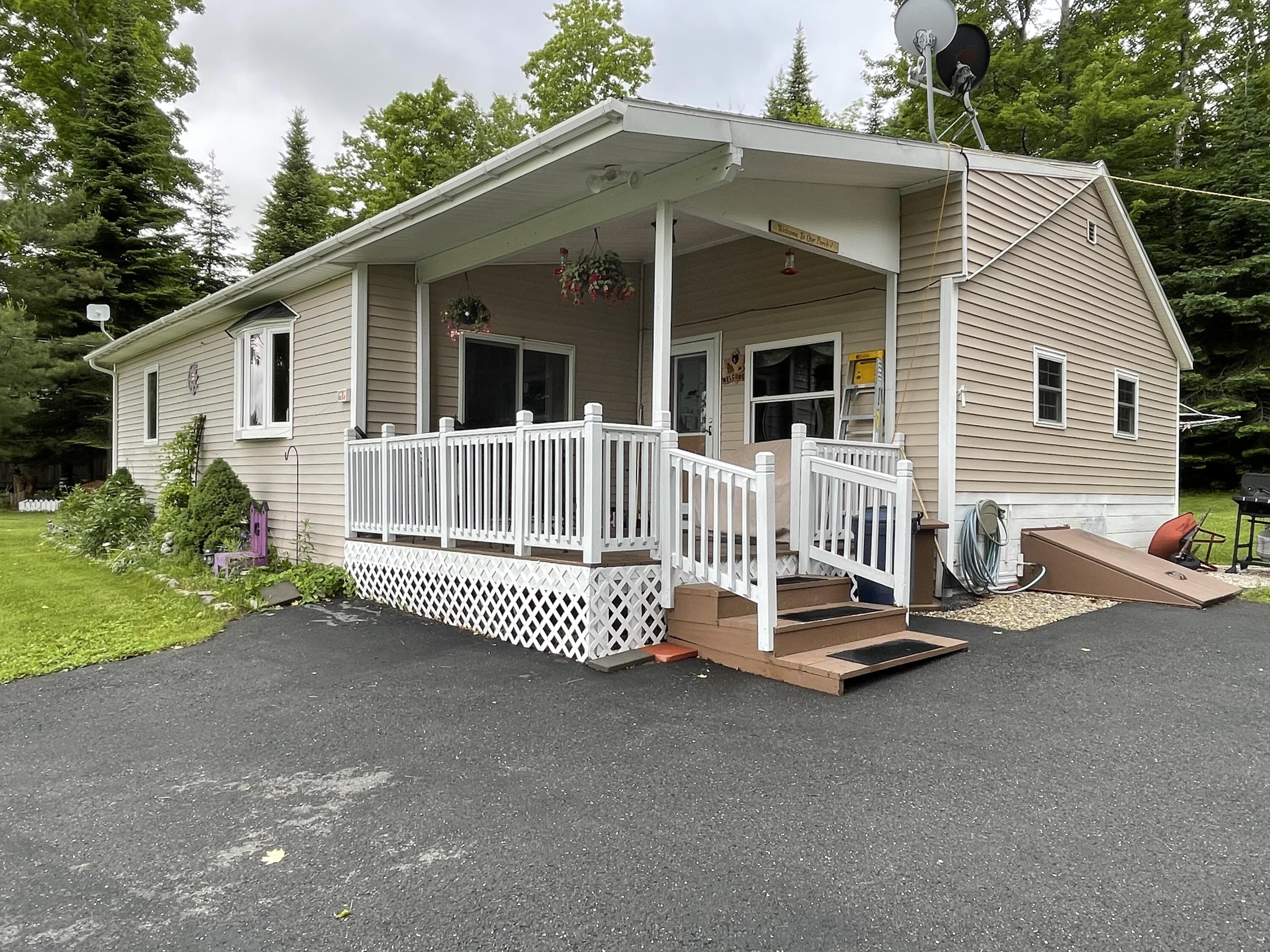 112 Henderson Road Easton, ME 04740 - Photo 3 of 29 IMG_5502