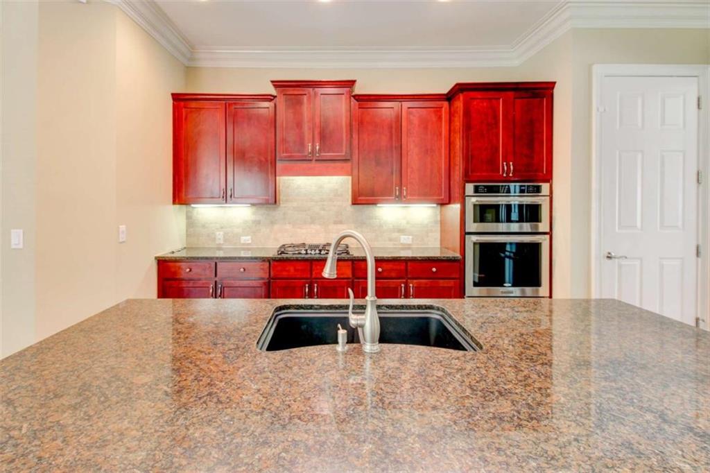 7520 Ledgewood Way Suwanee, GA 30024 - Photo 16 of 95