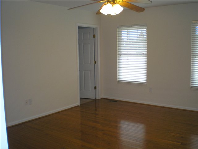 2624 East Georgia Road Simpsonville, SC 29681 - Photo 8 of 13
