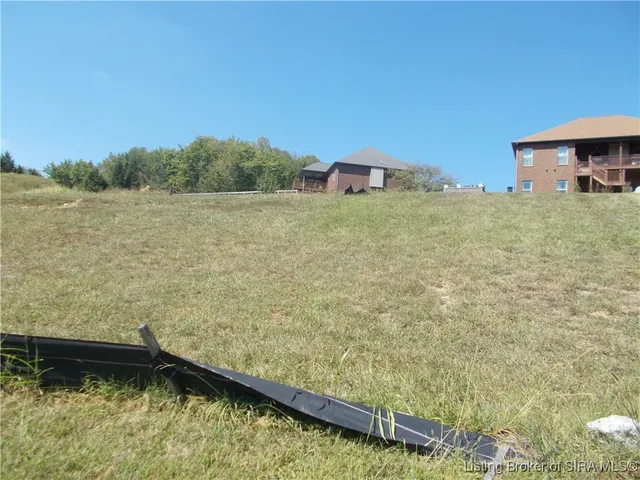 $555,000 | 1005 Charlet Ridge Drive, Floyds Knobs, IN 47119