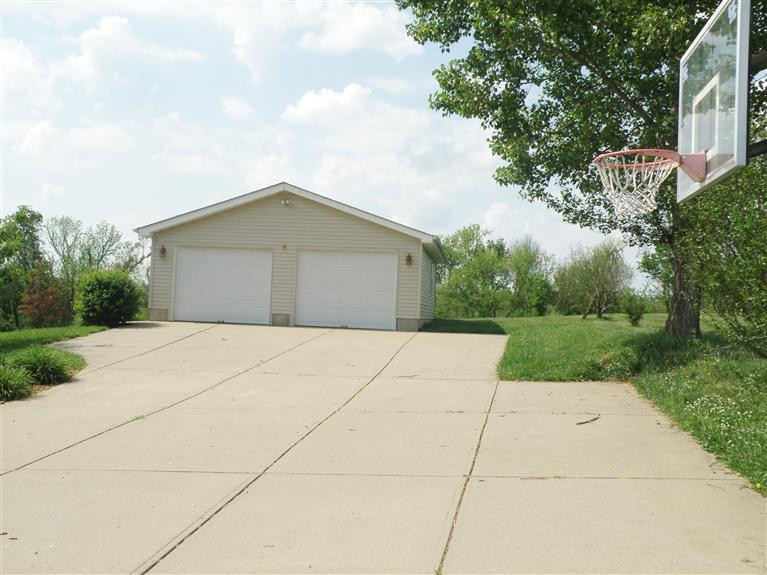 1028 Independence Road Walton, KY 41094 - Photo 25 of 29