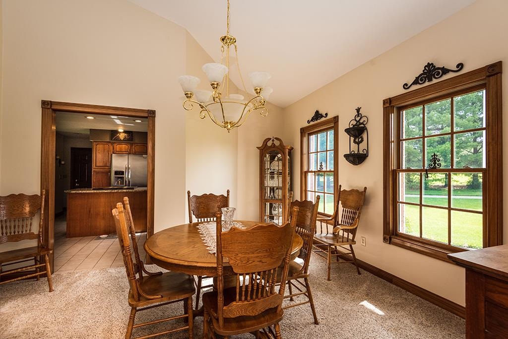 1017 Atkinson Road Vincennes, IN 47591 - Photo 11 of 33 Gallery Image 11
