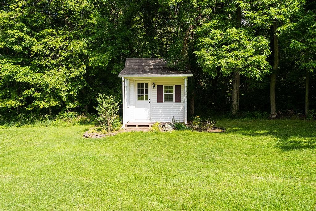 1017 Atkinson Road Vincennes, IN 47591 - Photo 31 of 33 Gallery Image 31
