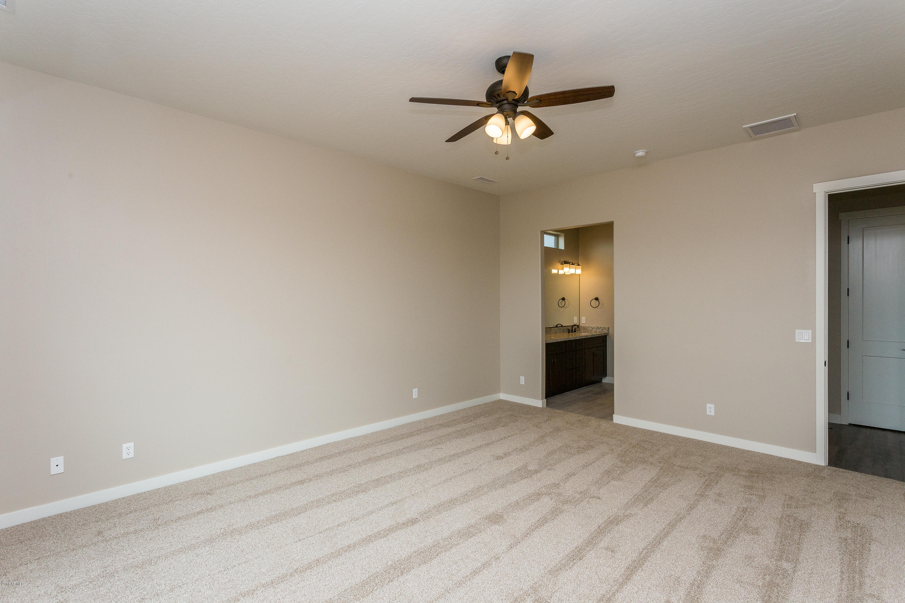 9937 East Lonesome Valley Road Prescott Valley, AZ 86315 - Photo 13 of 22 013_Master Bedroom