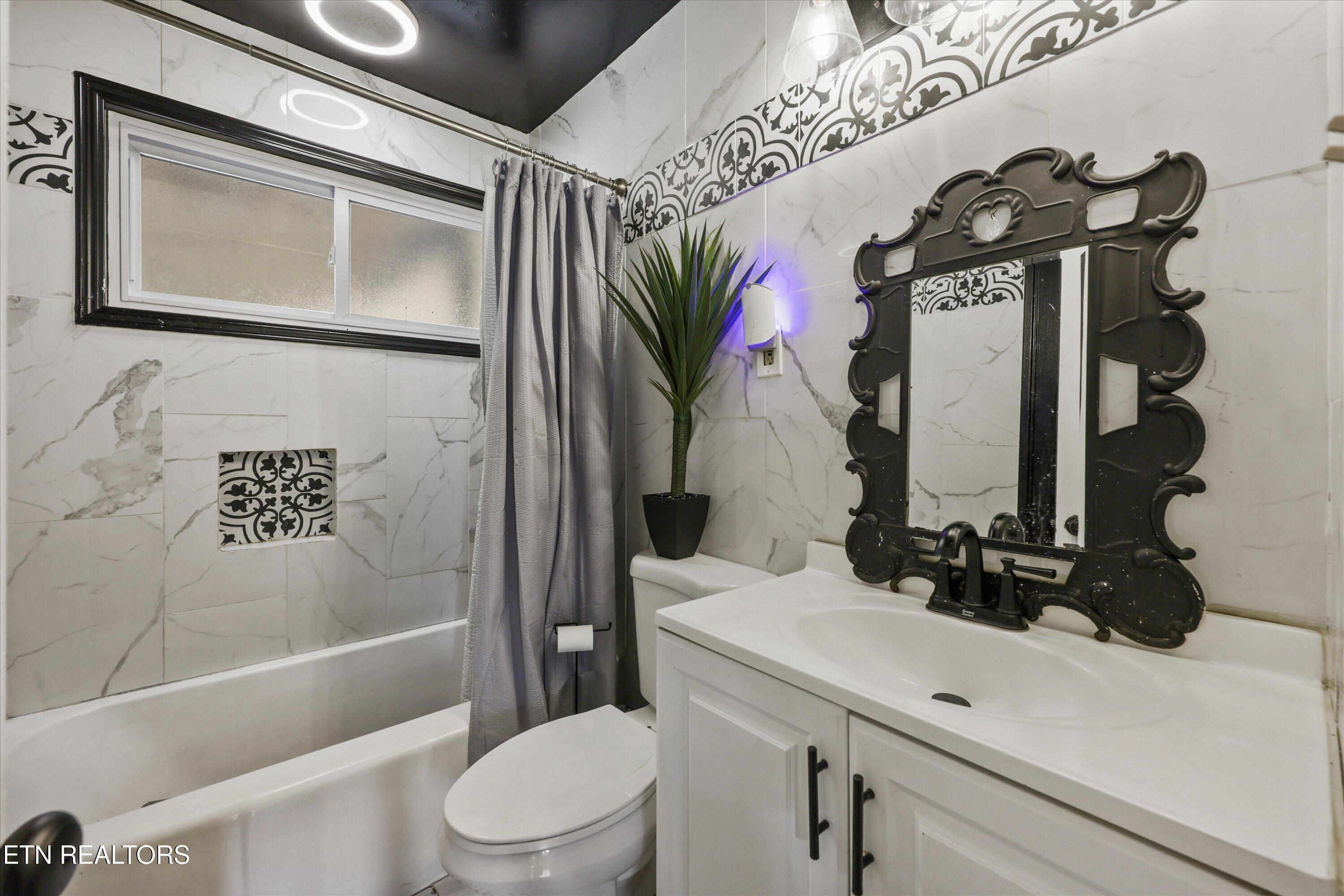 127 Athens Road Oak Ridge, TN 37830 - Photo 15 of 35 18-127 Athens Way 25