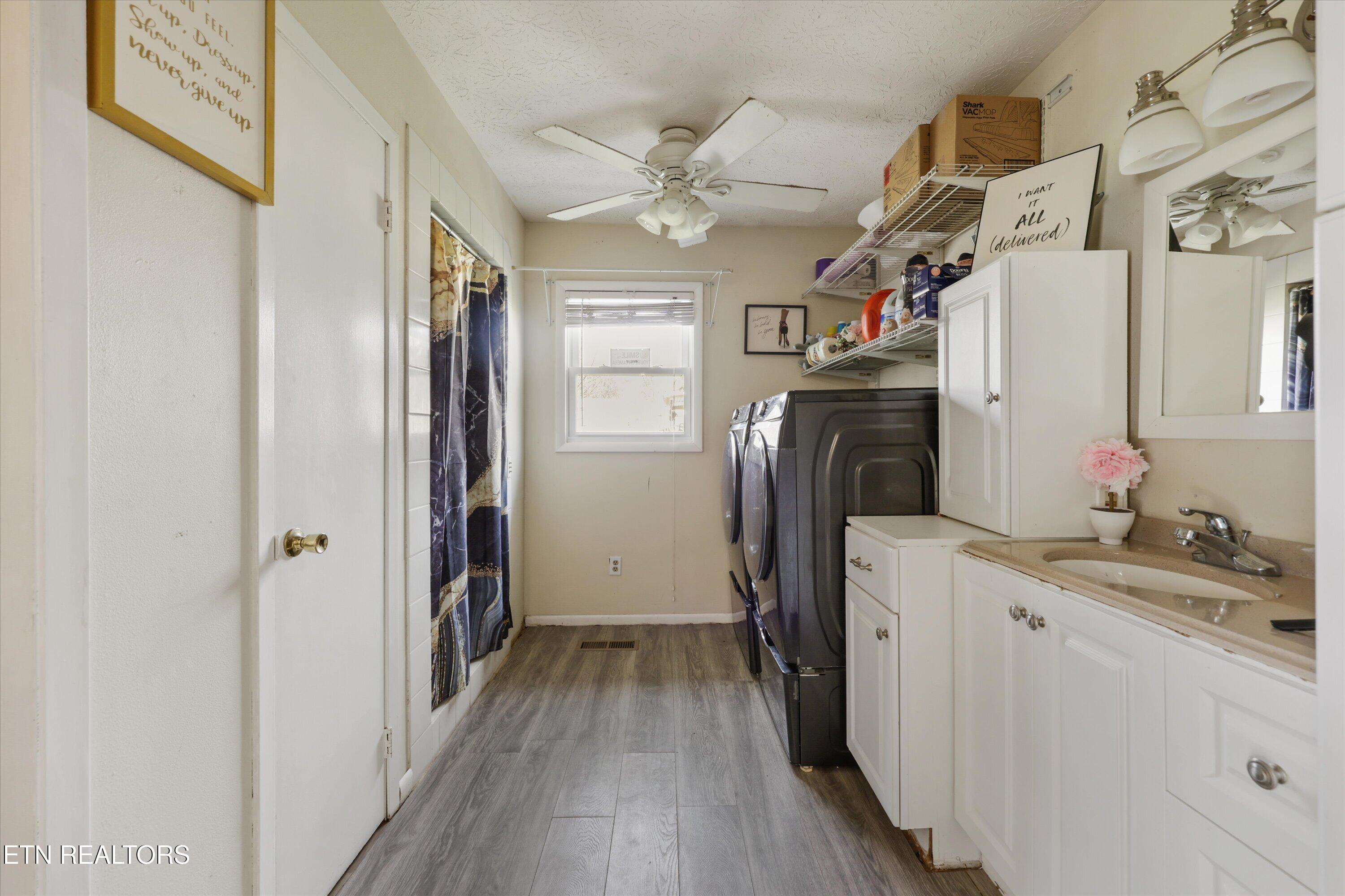 127 Athens Road Oak Ridge, TN 37830 - Photo 20 of 35 04-127 Athens Way 11