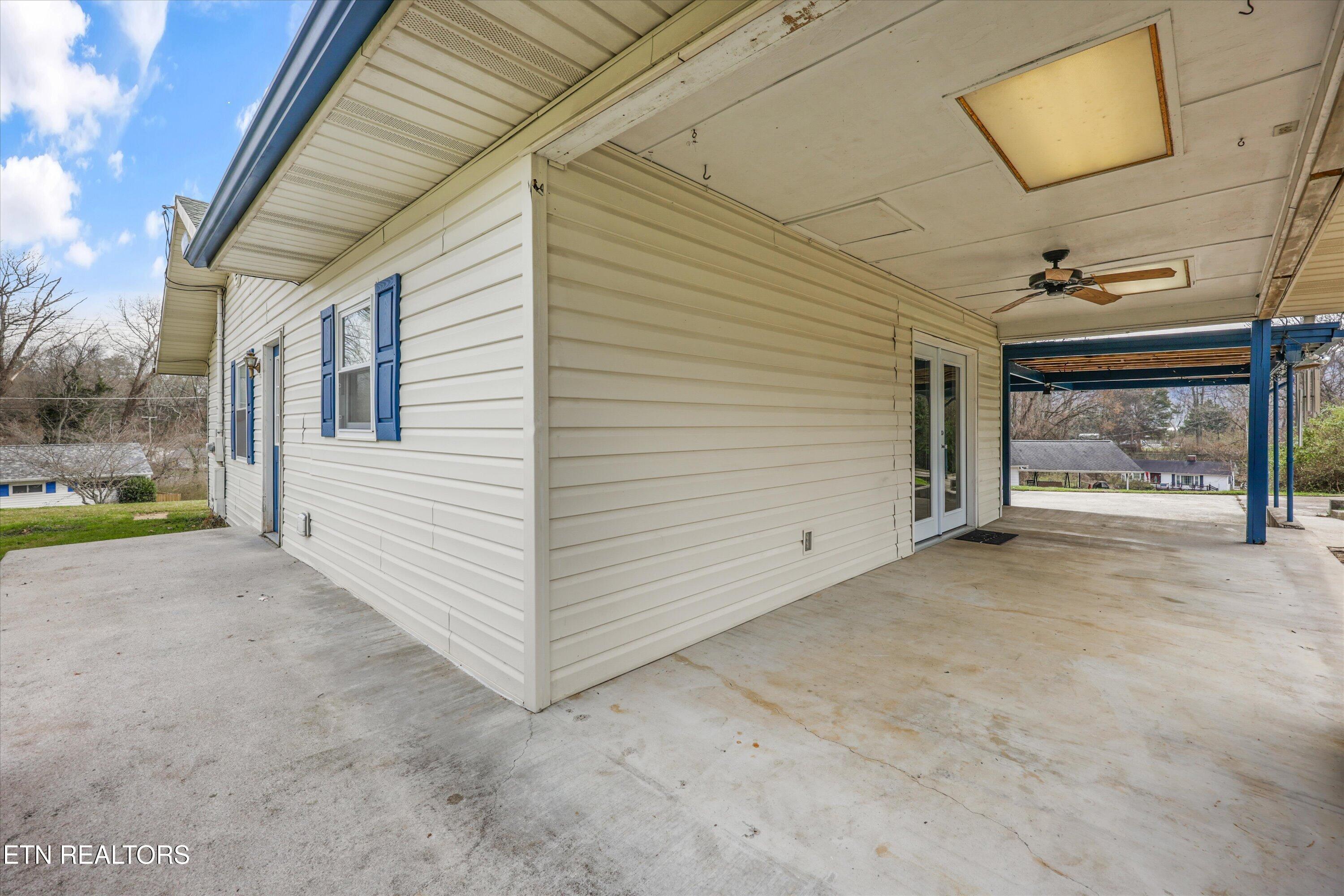 127 Athens Road Oak Ridge, TN 37830 - Photo 22 of 35 23-127 Athens Way 04