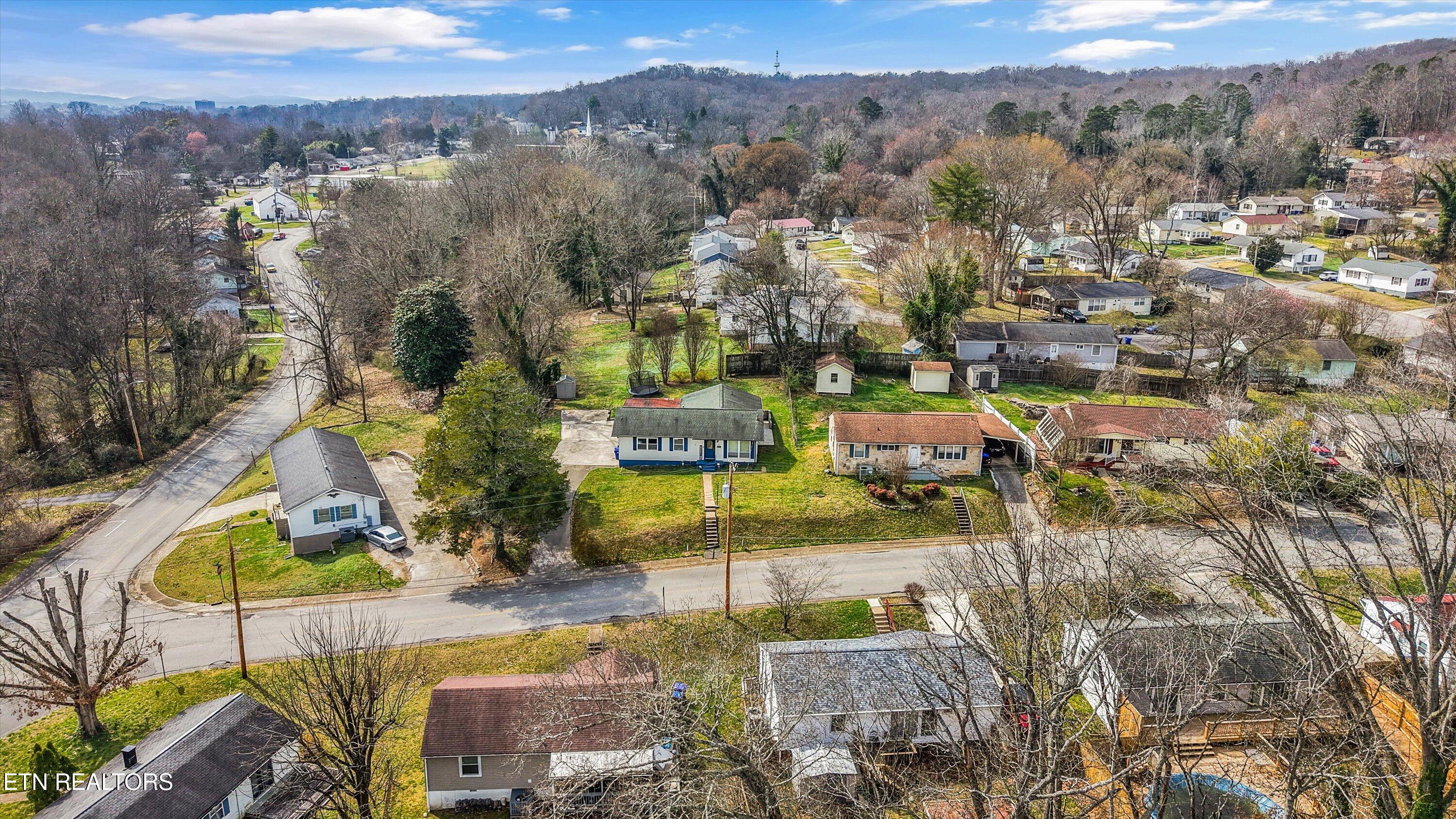127 Athens Road Oak Ridge, TN 37830 - Photo 32 of 35 34-127 Athens Way 36