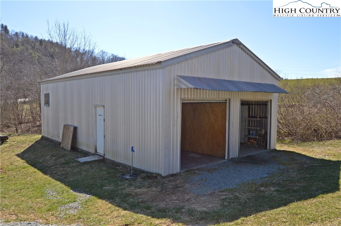 115 Burkett Road Boone, NC 28607 - Photo 25 of 48 Gallery Image 25