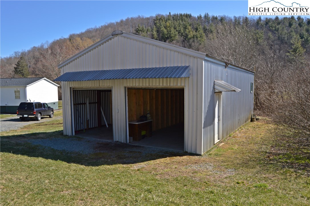 115 Burkett Road Boone, NC 28607 - Photo 26 of 48 Gallery Image 26