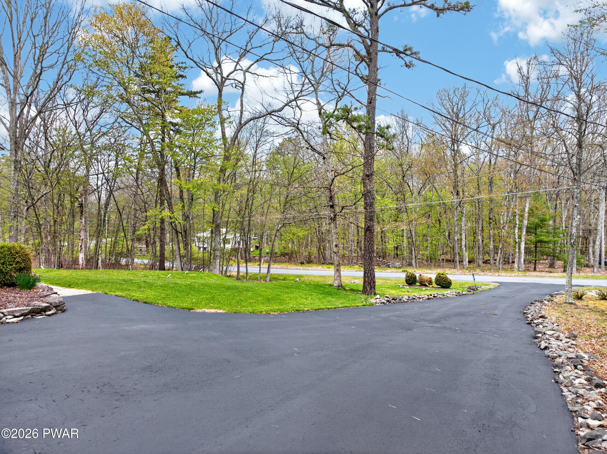 109 Maple Ridge Road Milford, PA 18337 - Photo 6 of 47
